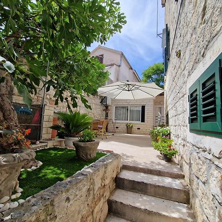 Apartment And Room Nona Stella Split Exterior foto
