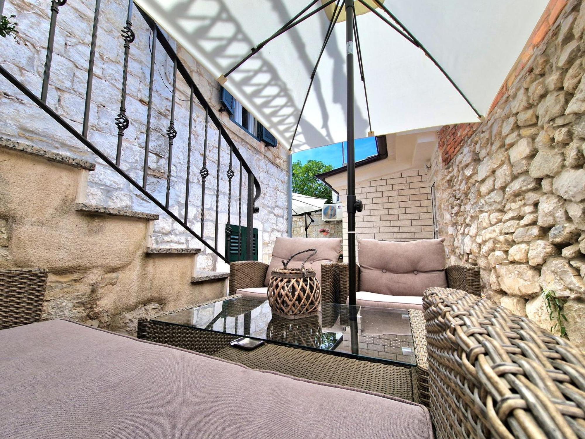 Apartment And Room Nona Stella Split Exterior foto