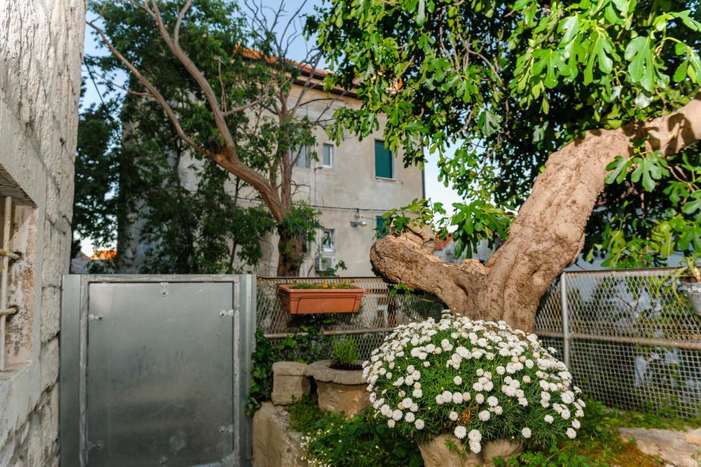 Apartment And Room Nona Stella Split Exterior foto