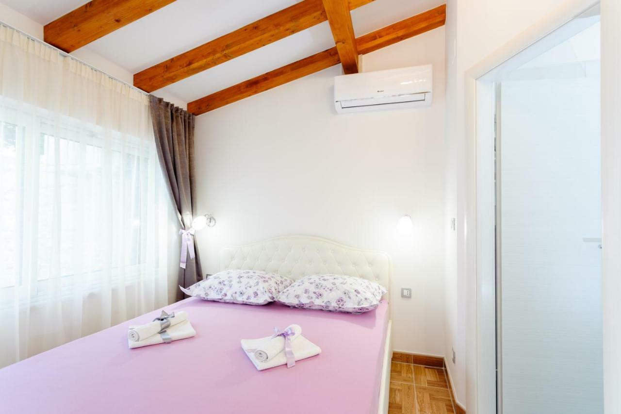 Apartment And Room Nona Stella Split Exterior foto