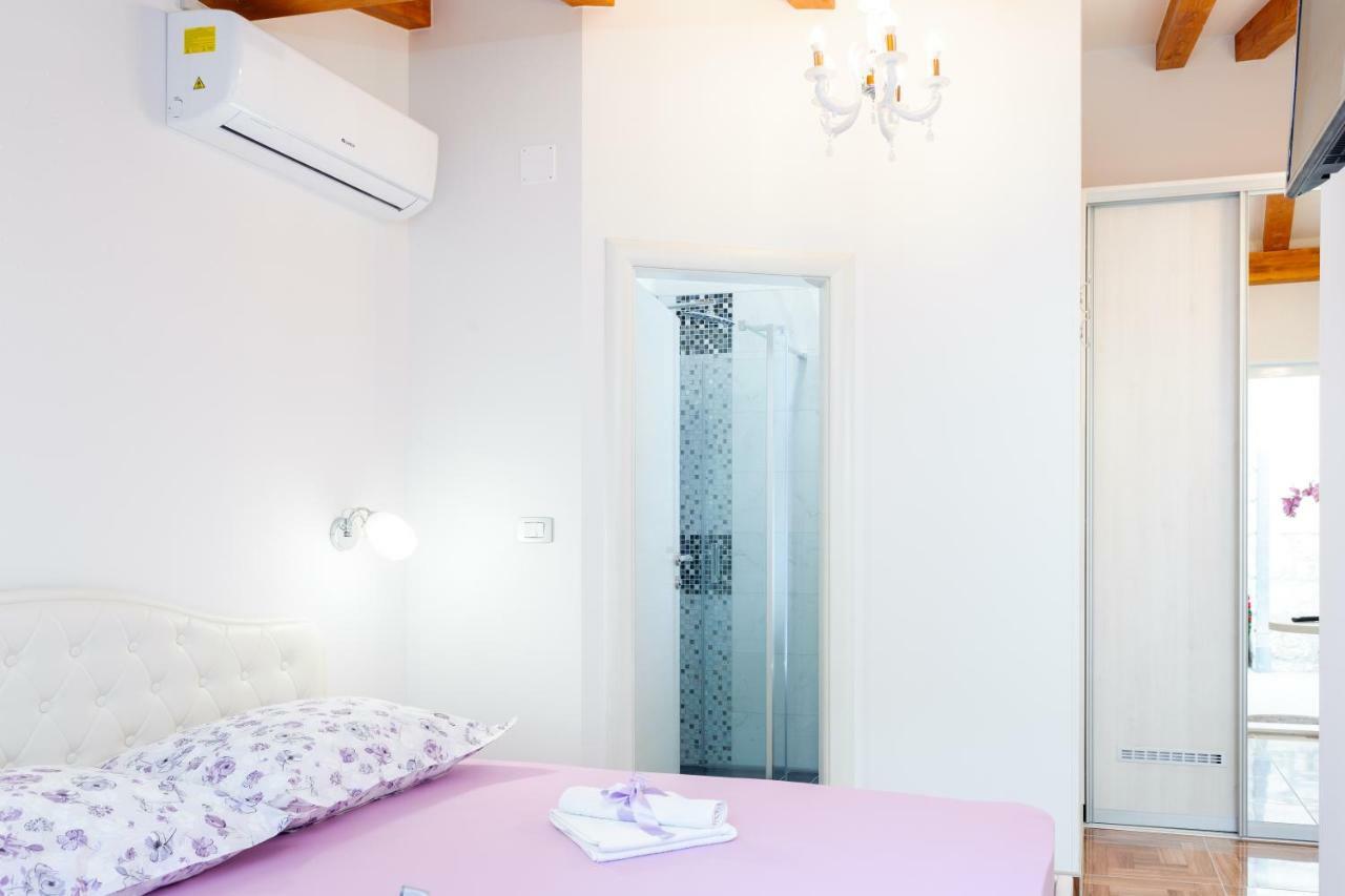 Apartment And Room Nona Stella Split Exterior foto