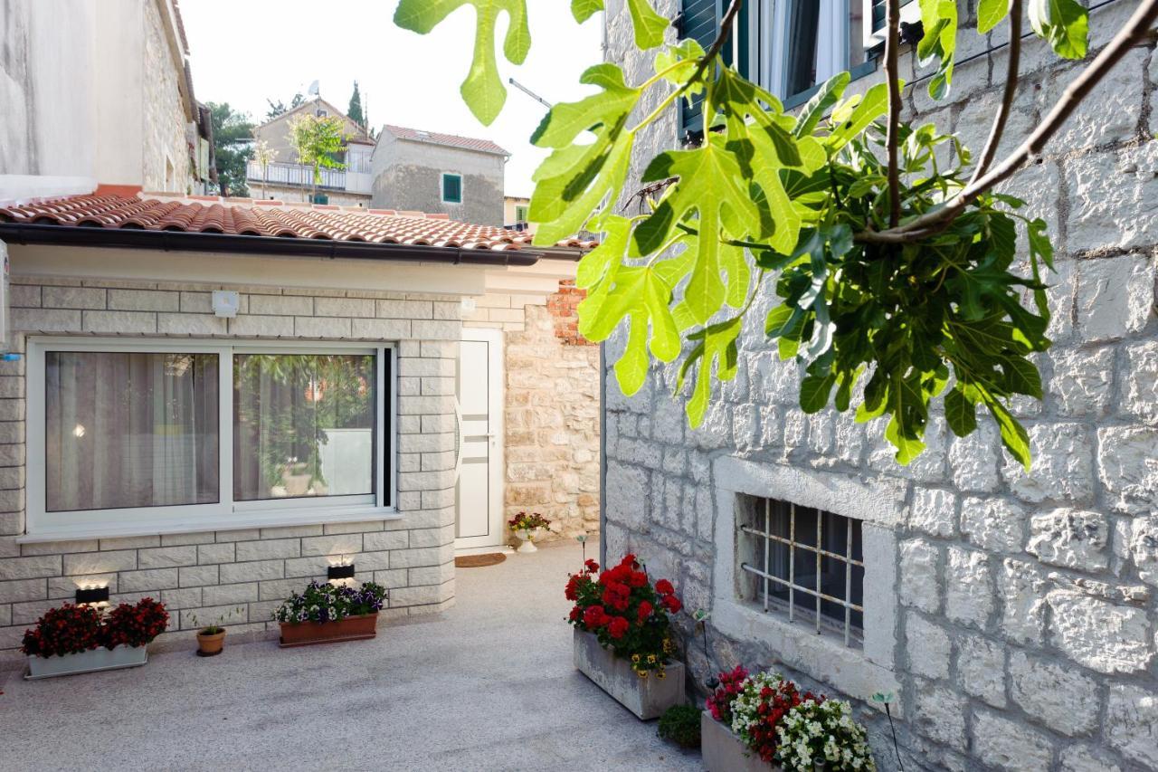 Apartment And Room Nona Stella Split Exterior foto